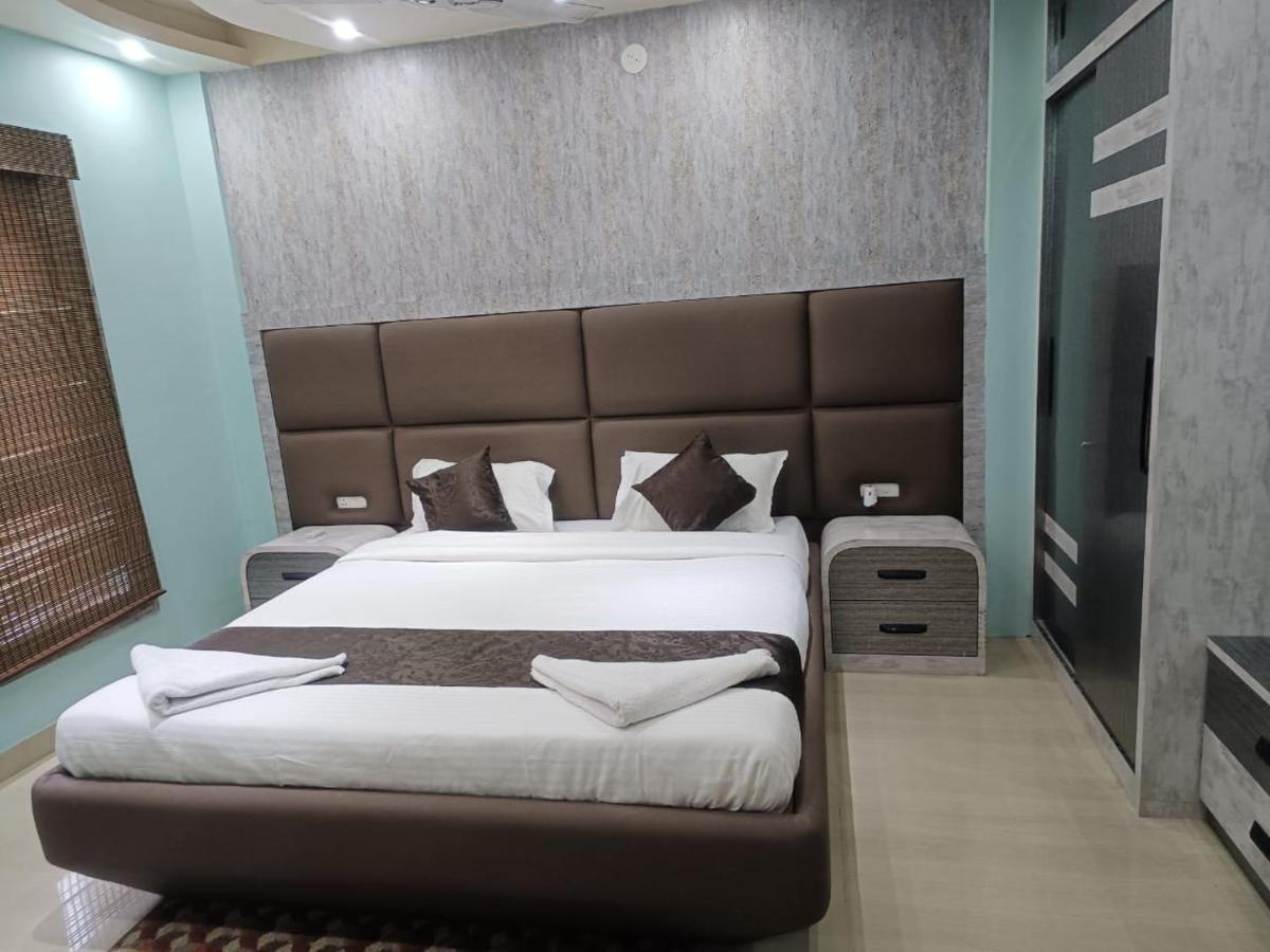 Green Heaven Shree Hotel Puri Bagian luar foto