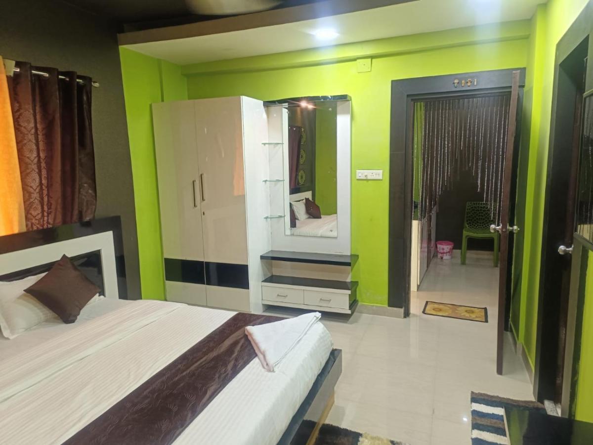 Green Heaven Shree Hotel Puri Bagian luar foto